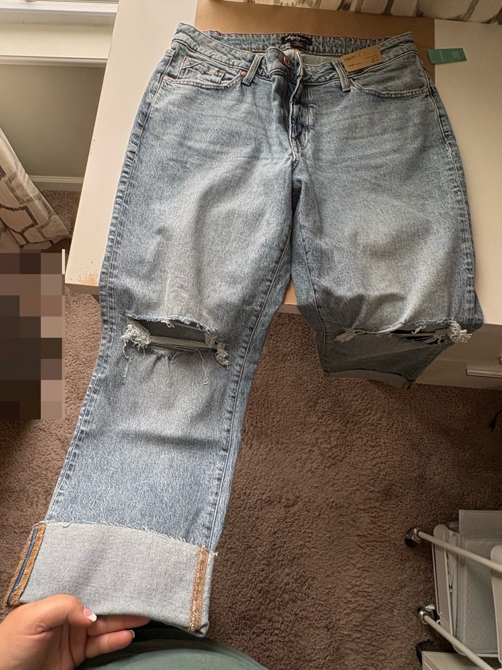 edgely by maurices Women’s High Rise Relaxed Straight Jeans Light Wash Size-16W